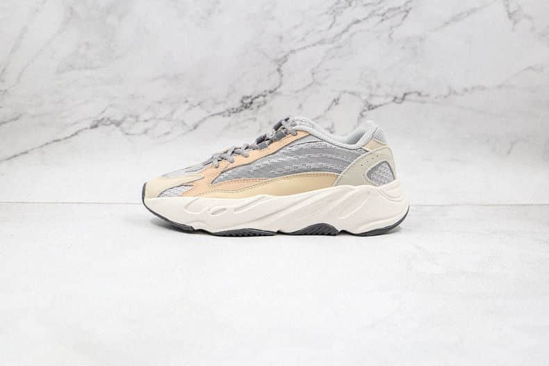 Yeezy 700 V2 cream fake shoes for sale cheap (1)